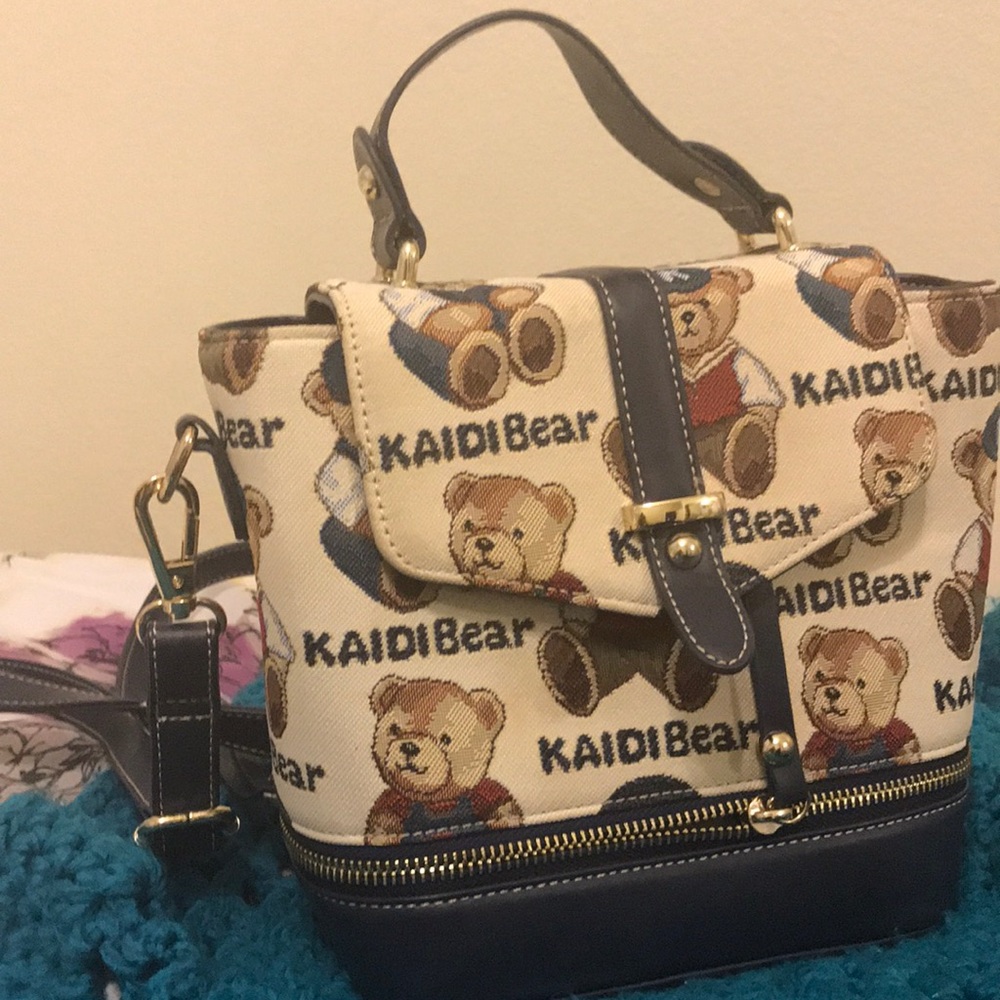 Never used it !Super nice little backpack / bag